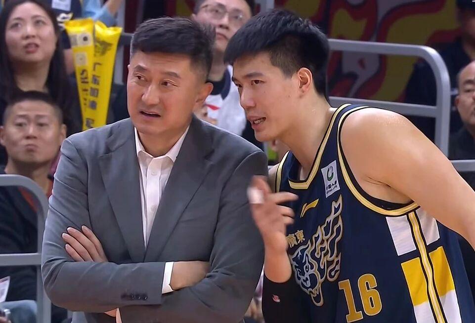 宝威体育官方入口-广东男篮内线大将受伤，山西男篮恐被罚，辽宁男篮赵继伟确定复出